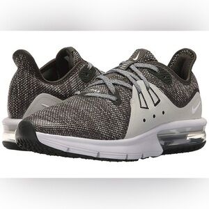 NIKE | Air Max Mens Athletic Shoes Size 8 gray white running shoes everyday